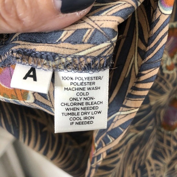 Ann Taylor Loft Women's Peacock Feather Button Up Long Sleeve Blouse Size XS - Picture 5 of 7